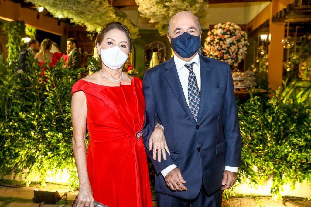 Paula E Silvio Frota