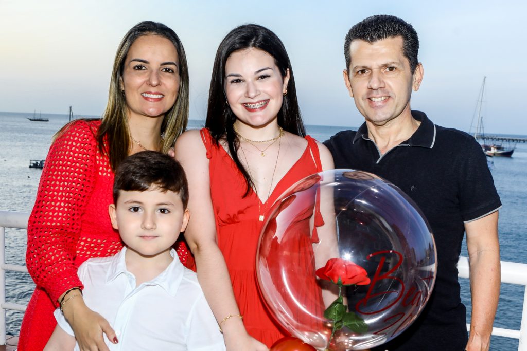 Raquel, Erick, Beatrice E Erick Vasconcelos (1)