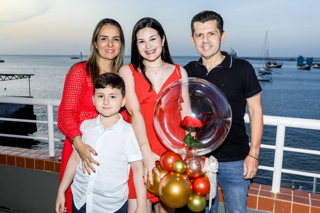 Raquel, Erick, Beatrice E Erick Vasconcelos (2)