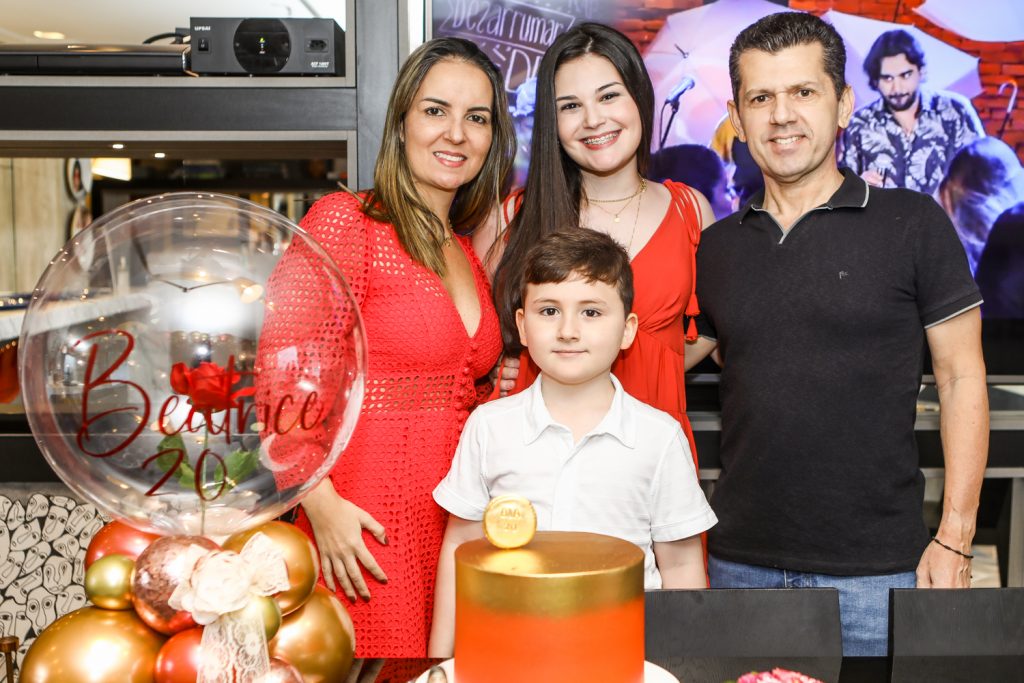 Raquel, Erick Beatrice E Erick Vasconcelos (3)