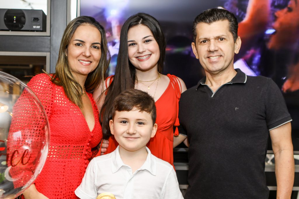 Raquel, Erick Beatrice E Erick Vasconcelos (4)