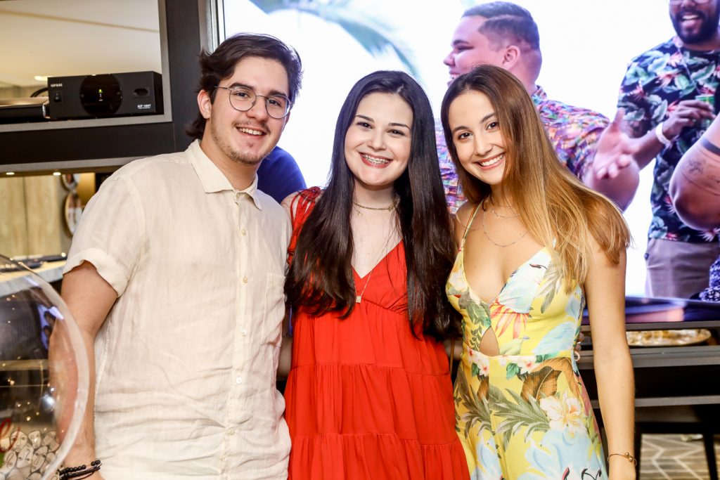 Romeu Lira, Beatrice Vasconcelos E Luciana Pinheiro (2)
