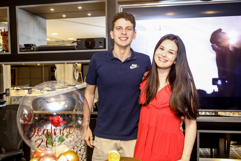 Tel Rola E Beatrice Vasconcelos