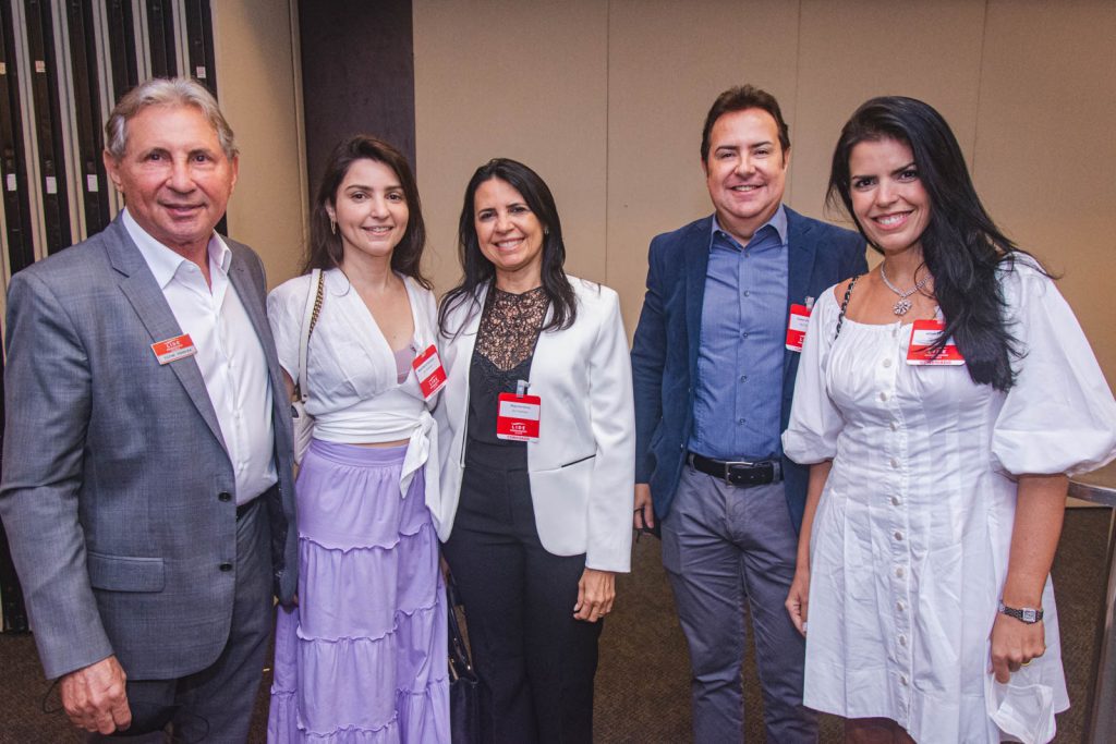 Valmir Ferreira, Rose Ferreira, Maju Ferreira, Osmir Penegrini E Aline Ferreira