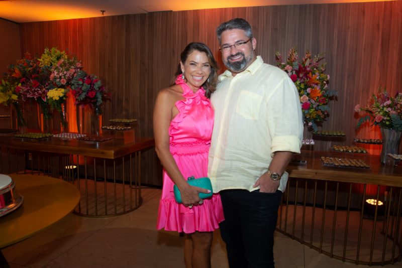 Troca de idade - Hotel Gran Marquise serve de cenário para a elegante festa de Luciana Colares