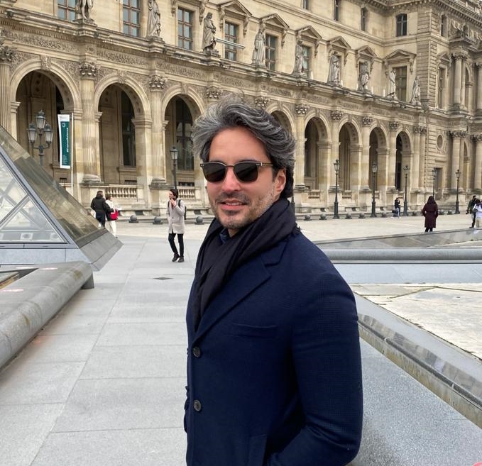 Rodrigo Porto volta cheio de inspiração de sua temporada em Paris