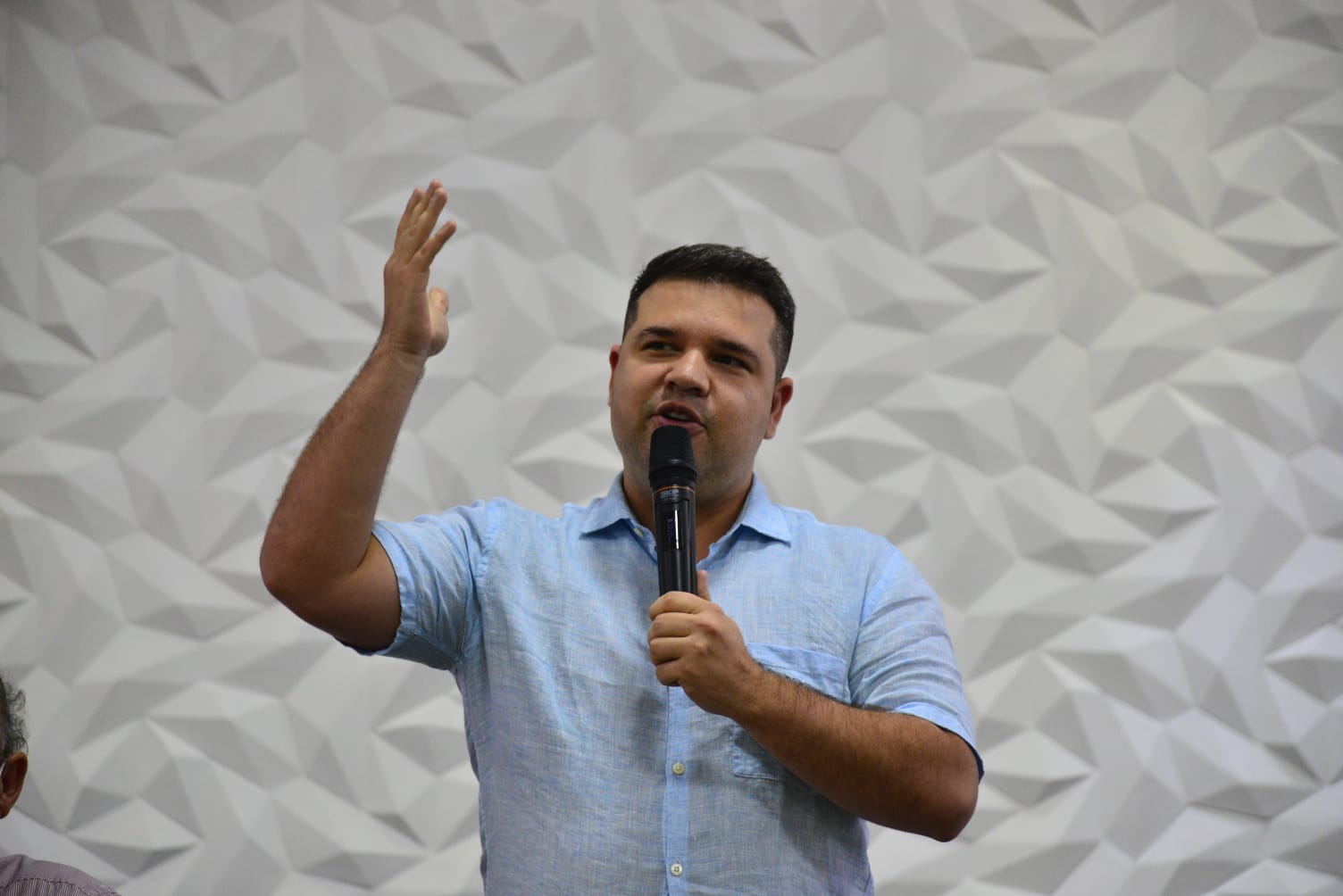 Deputado Bruno Pedrosa destina R$ 200 mil para construção de praças em Santa Quitéria