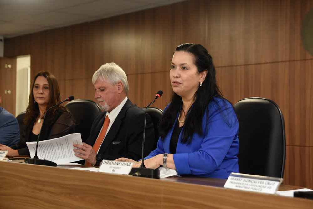 Adriana Cruz, Rodrigo Janot E Christiane Leitão (2)
