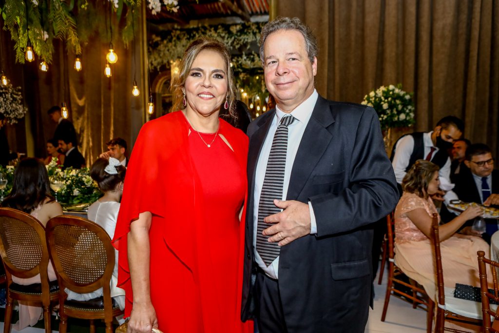 Ailza E Francisco Ventura