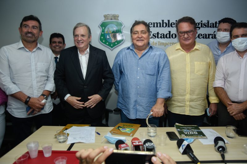 Alexandre Pereira,tasso Jereissati, Luiz Pontes, Chiquinho Feitosa E Evandro Leitão (3)