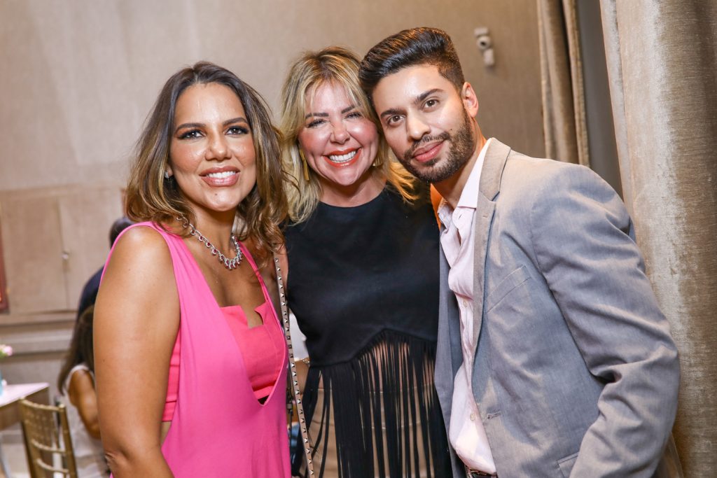 Ana Carolina Fontenele, Patricia Dias E Junior Lima (1)