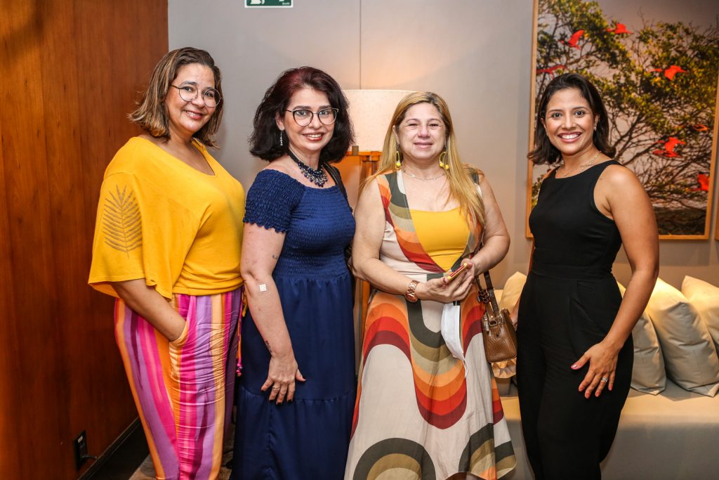 Bernardete Mota, Paula Juca, Luia Carvalho, Cynara Lima