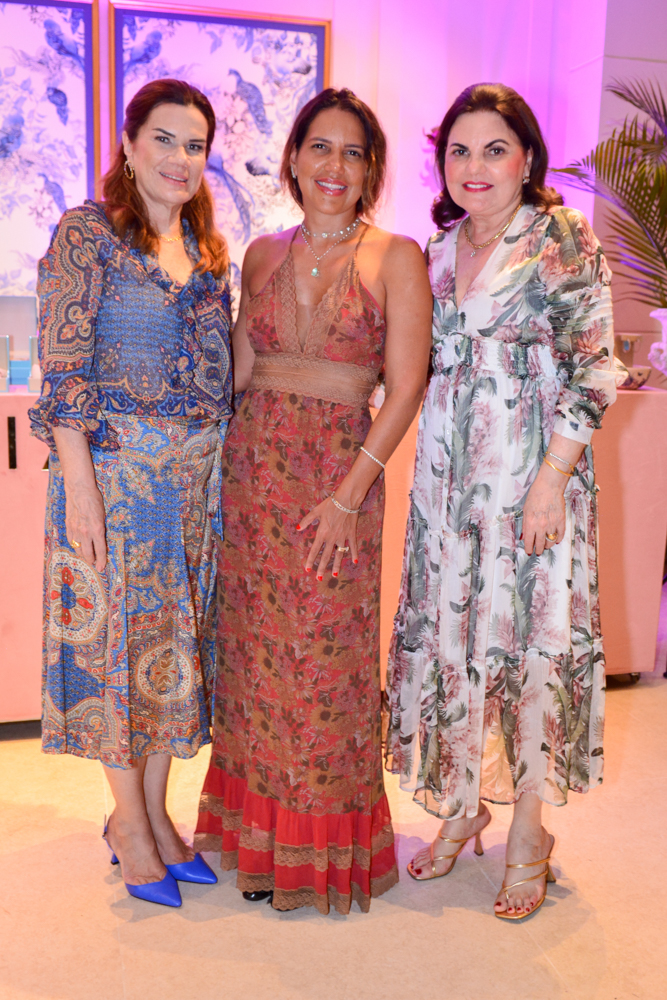 Beth Sá, Ana Carolina E Luiziana Esteves