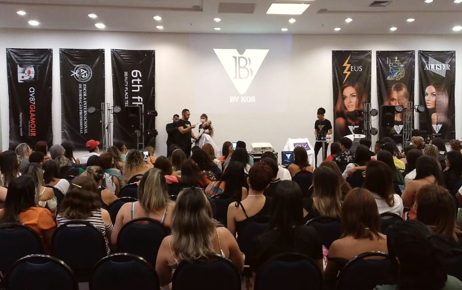 Workshop no Iate Plaza movimenta o setor de estética e beleza em Fortaleza