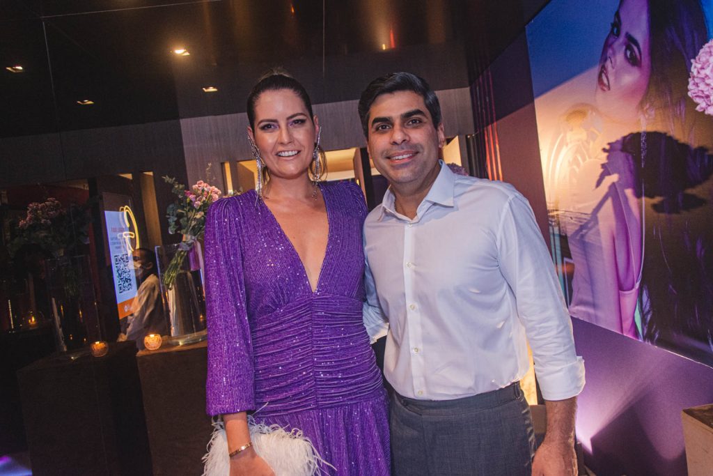 Camila Queiroz E Queiroz Filho