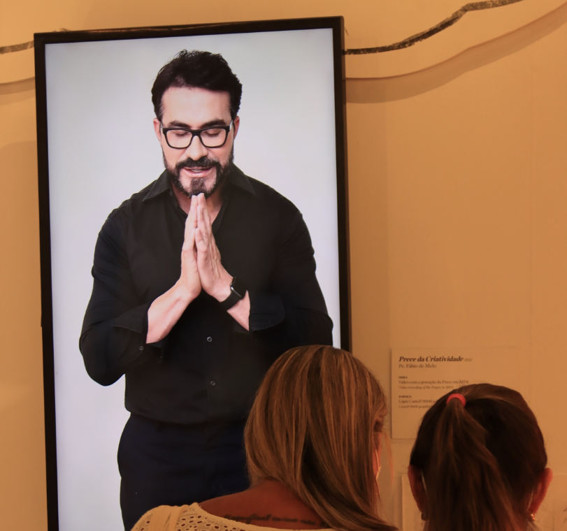 Padre Fábio de Melo tem prece exposta no Museu da Língua Portuguesa