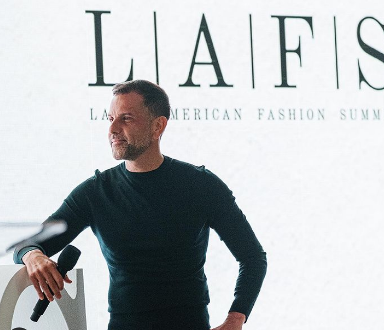 Representando o Brasil, Alexandre Birman participa do Latin American Fashion Summit