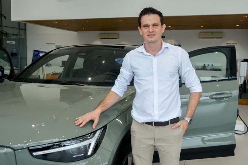 100% elétrico - GNC Suécia Fortaleza movimenta o showroom da loja com o lançamento do Volvo C40 Recharge