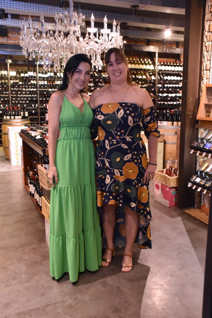 Danielle Linheiro E Camila Rodrigues