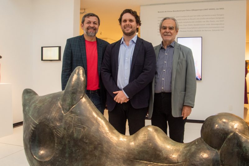 Élcio Batista, Victor E Max Perlingeiro