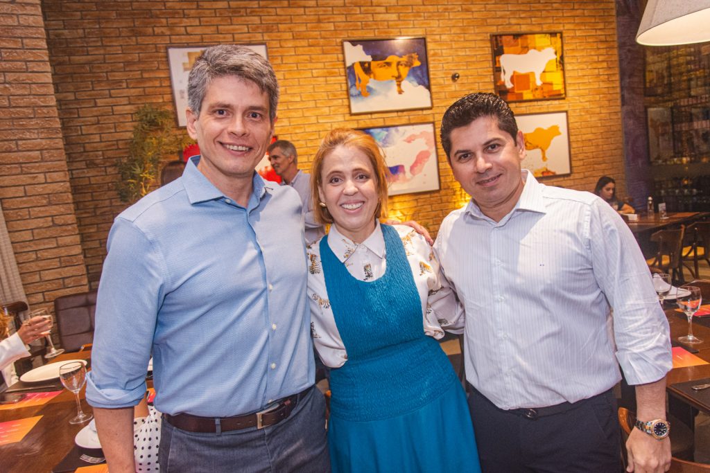 Fabricio Cavalcante, Rachel Mendonca E Pompeu Vasconcelos