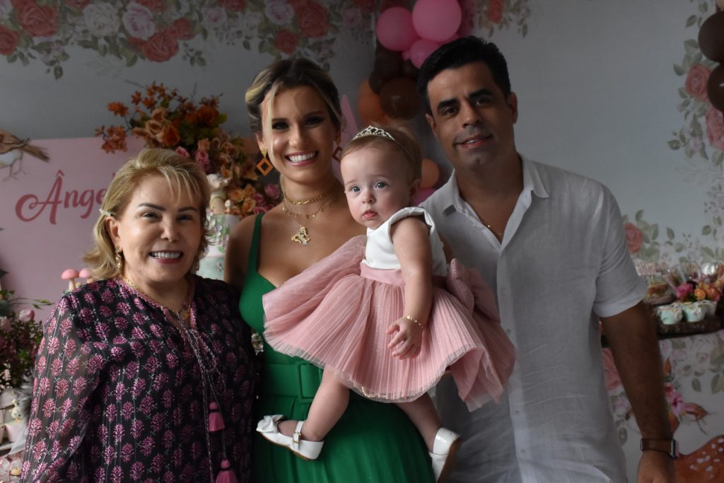 Fatima Loureiro, Fernanda Albuquerque, Angela E Tasso Pacheco (2)