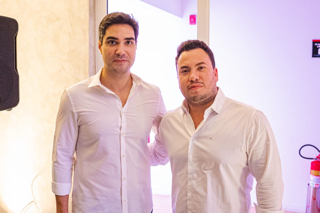 Felipe Gentil E Savio Batista