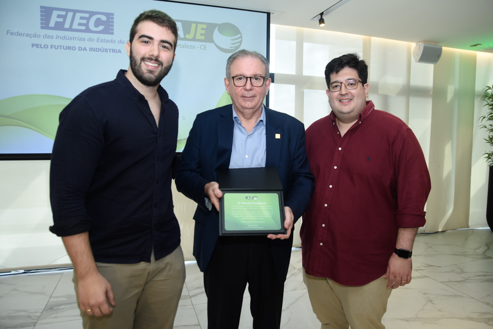 AJE Fortaleza promove almoço para reunir novas lideranças empresariais na FIEC