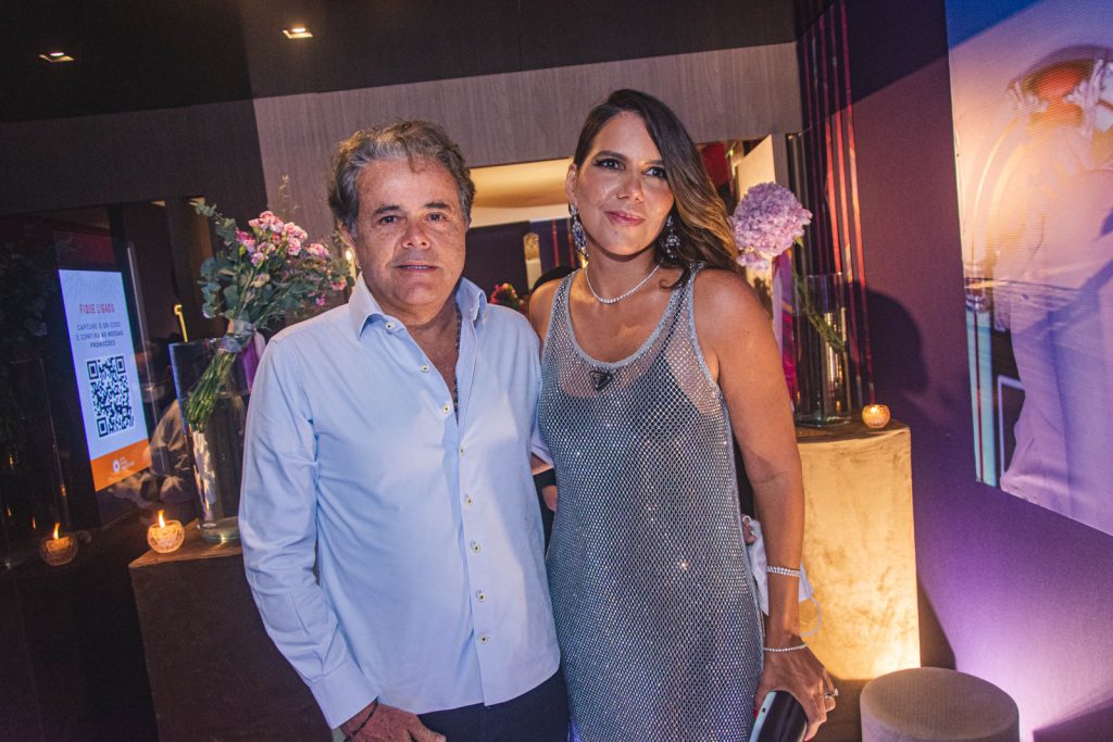 Ivan E Carolina Bezerra