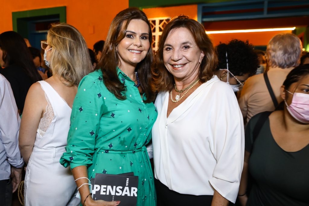 Ivana Bezerra E Lucia Wolff
