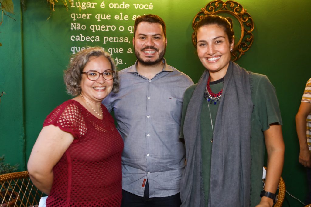 Joana Nogueira, Vitor Macedo E Tais Costa (1)