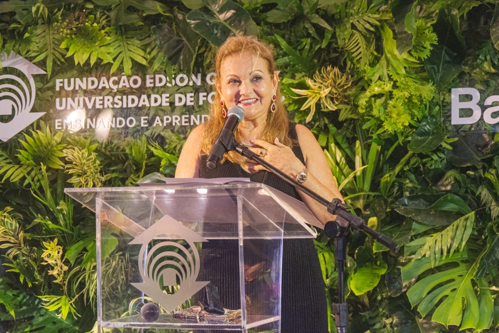 Lenise Queiroz Rocha (1)