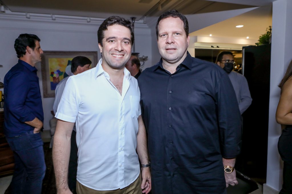 Lucas Pontes E Edson Ventura Filho