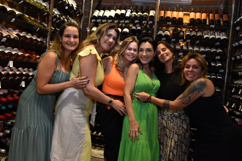 Luciana Pordeus, Lorena Pinheiro, Ryana Aguiar, Dani Studart, Paula Campos E Patricia Haavarsten (2)