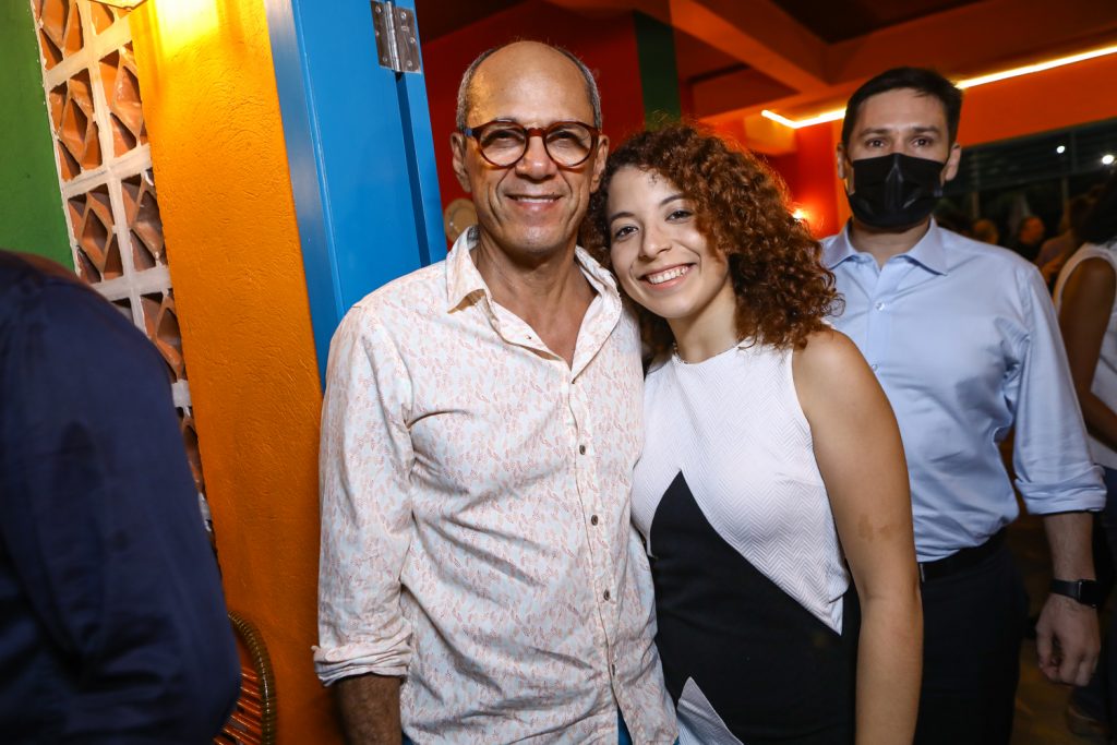 Mano Alencar E Ingrid Medeiros