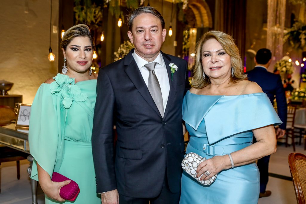 Manu Romcy, Paulo E Iracema Do Vale