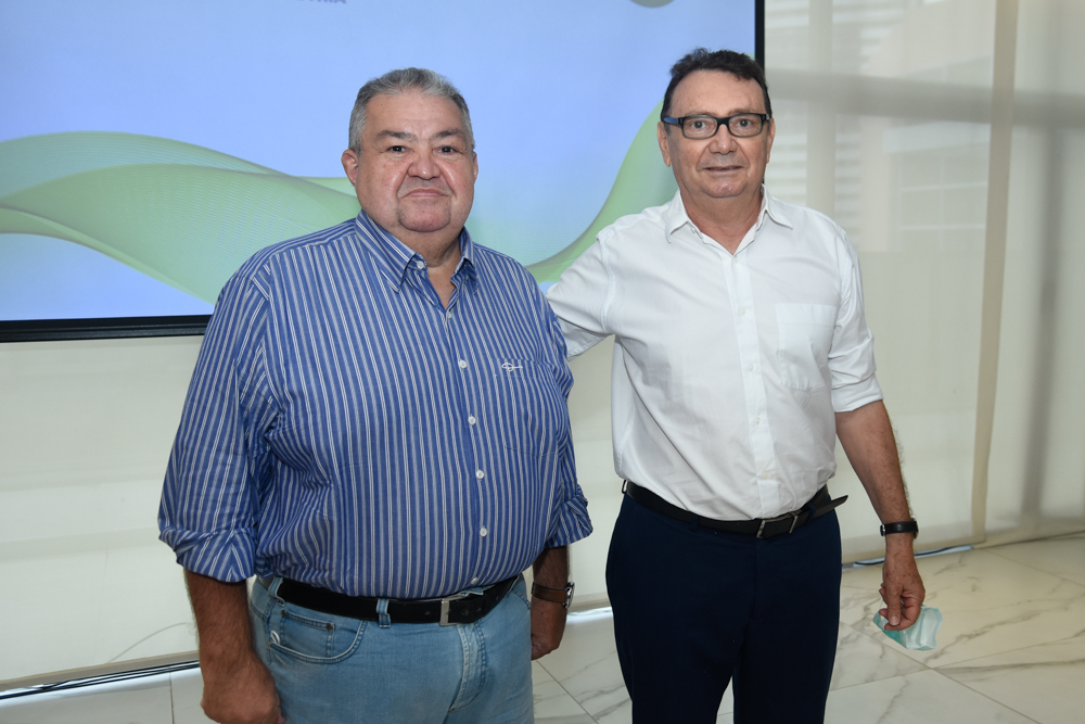 Marcos Soares E Carlos Robens