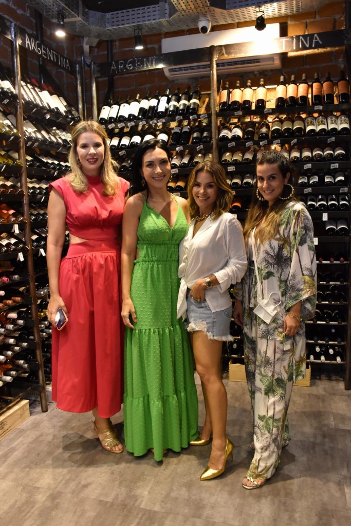 Maryana Lobo, Danielle Linheiro , Vanessa Melo E Roberta Quaranto (1)