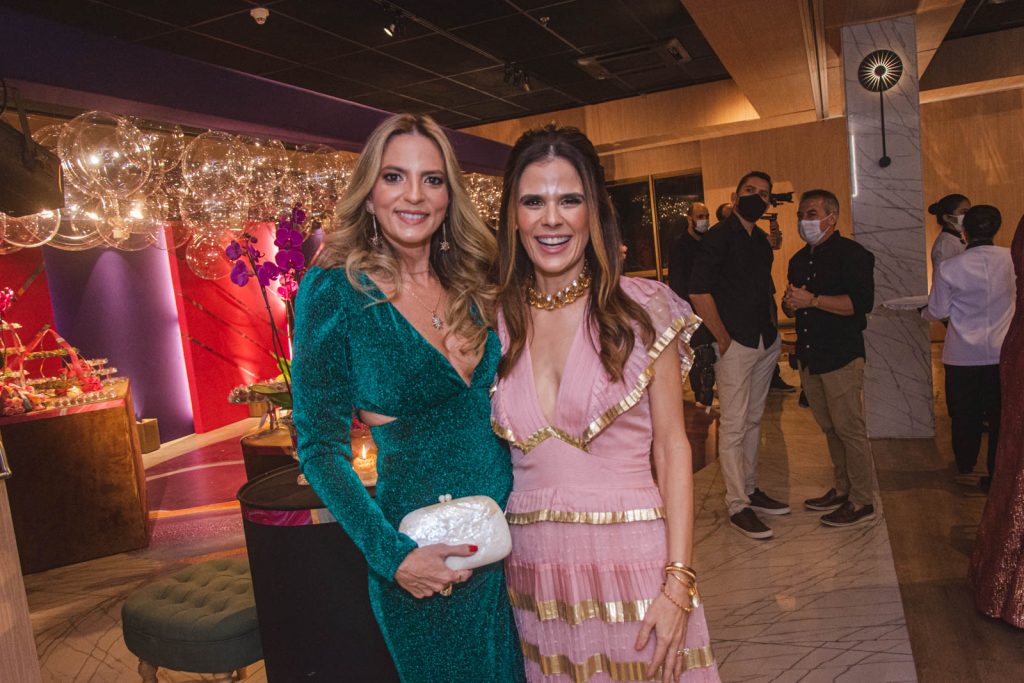 Michelle Aragao E Niedja Bezerra