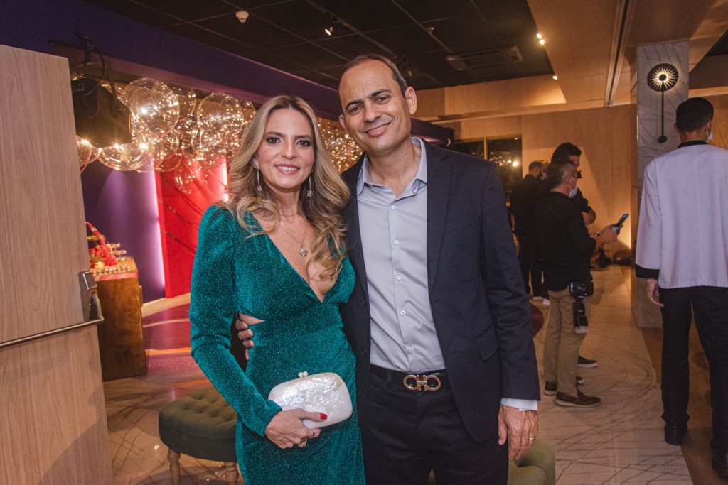 Michelle Aragao E Osny Oliveira