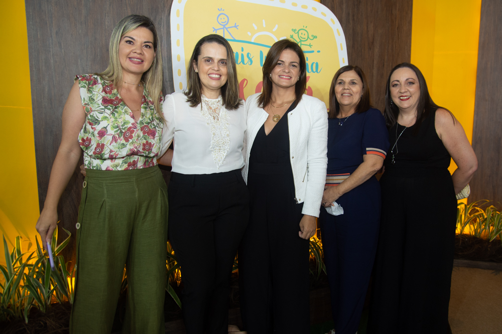 Mirela Tavares, Laécia Amorim, Rafaele Cavalcante, Silvana Simões E Dagmar Soares (3)