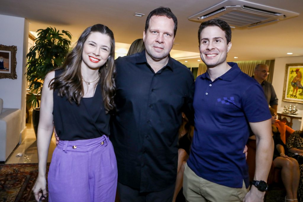 Mirian Mota, Edson Ventura Filho E Fradiq Ventura (2)