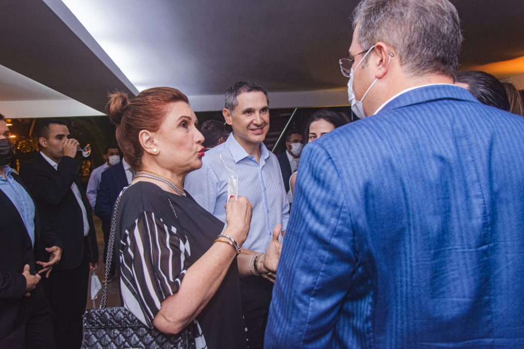 Monaliza Gentil E Luis Gentil