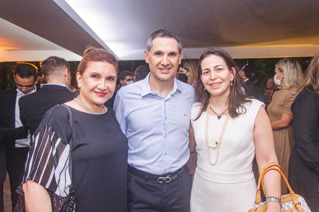 Monaliza Gentil, Luis Gentil E Luciana Gentil