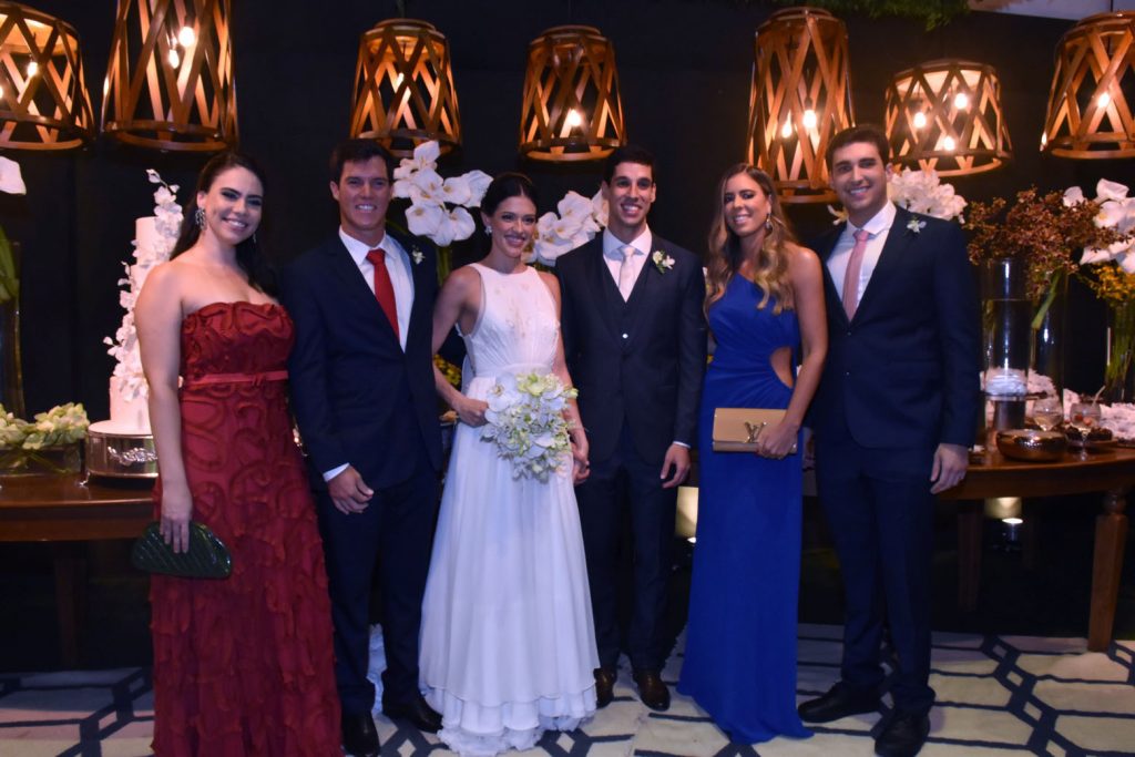 Noivos Com Padrinhos (5)