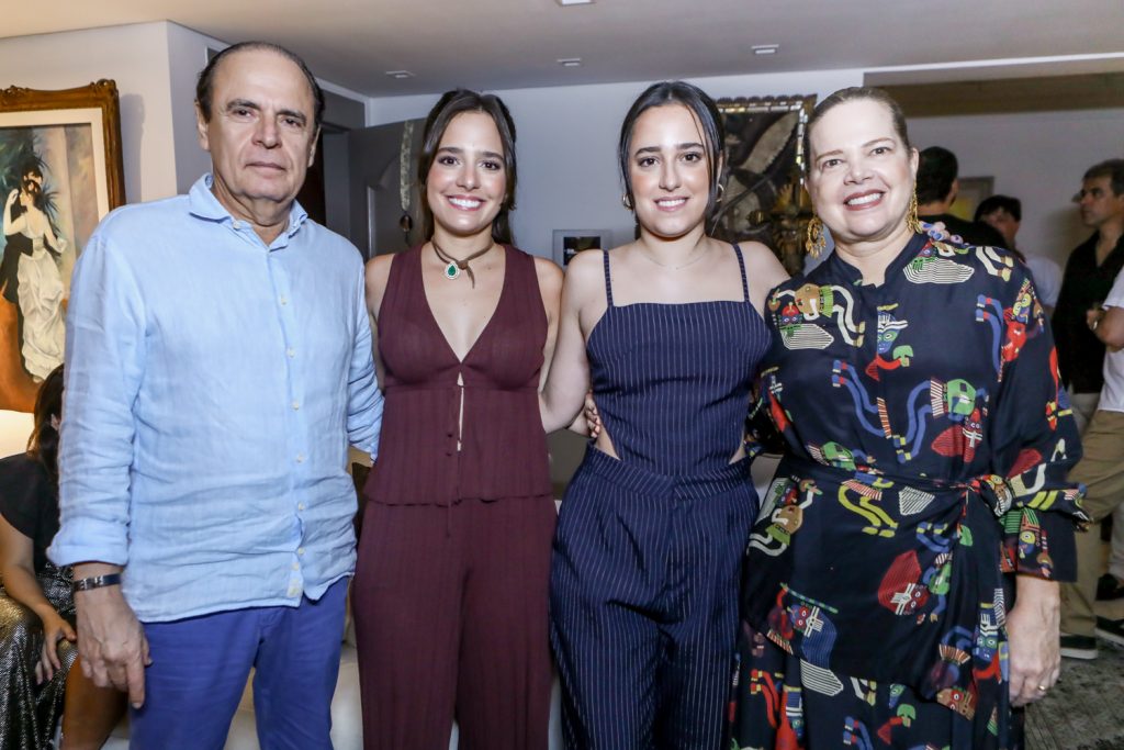 Orlando Fonseca, Gabriela Ventura, Rafaela Fonseca E Isabela Ventura
