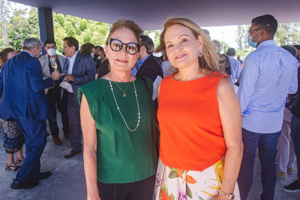 Paula Frota E Lenise Queiroz