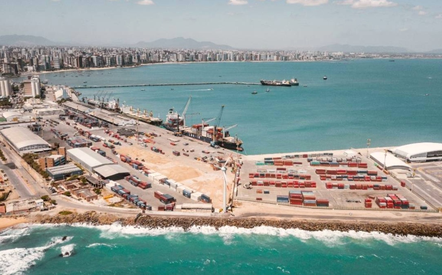 Porto de Fortaleza tem movimentação recorde de cargas em novembro