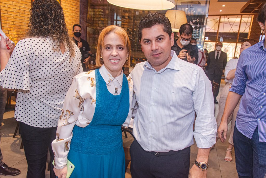 Rachel Mendonca E Pompeu Vasconcelos