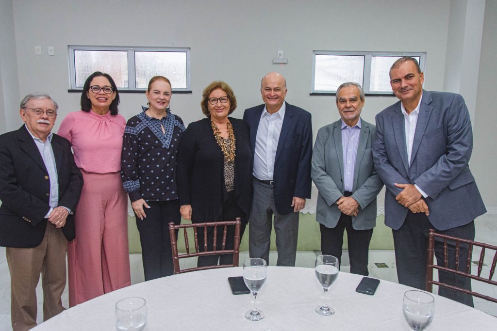 Raimundo Padilha, Milene Pereira, Ethel Whitehurst, Annette De Castro, Lauro Fiza, Max Perlingeiro E Alexandre Sales